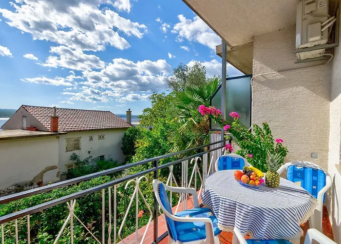 Appartement Vintage-style Nur 450 Meter Zum Mit Meerblick - Hunde Willkommen Crikvenica