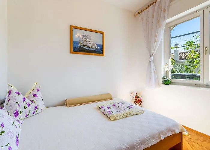 Διαμέρισμα Vintage-style Nur 450 Meter Zum Mit Meerblick - Hunde Willkommen Crikvenica