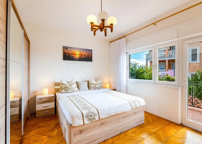 Διαμέρισμα Vintage-style Nur 450 Meter Zum Mit Meerblick - Hunde Willkommen Crikvenica